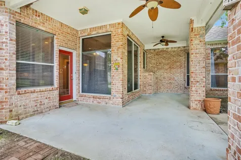 2211 Blue Lake Drive Magnolia TX 77354