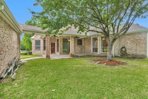 2211 Blue Lake Drive Magnolia TX 77354