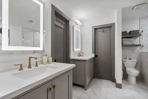 40 Wellington Court Sugar Land TX 77478