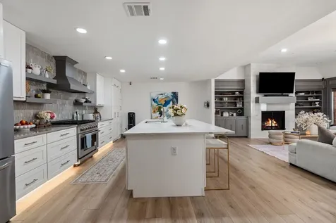 40 Wellington Court Sugar Land TX 77478