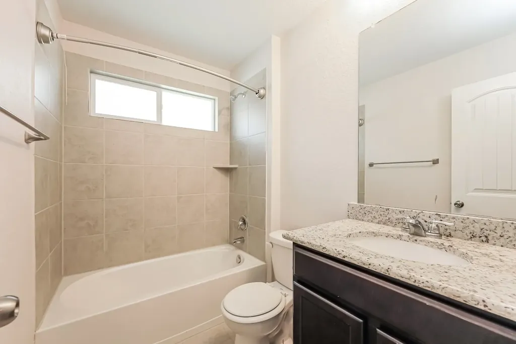15426 Bobwhite Quail San Antonio TX 78253