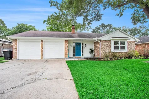 17223 Fife Lane Webster TX 77598