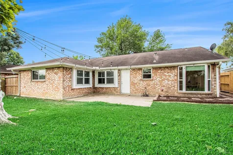 17223 Fife Lane Webster TX 77598