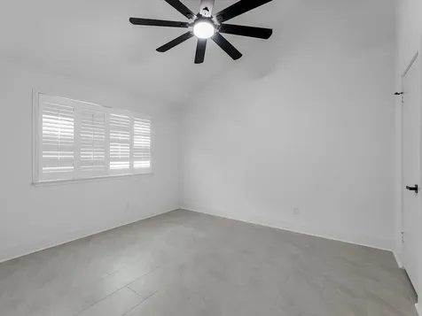 2231 Round Lake Drive Houston TX 77077