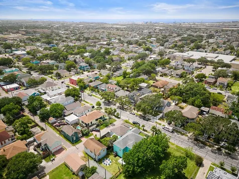 3525 Avenue 0 Galveston TX 77550