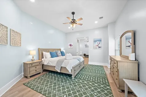 3525 Avenue 0 Galveston TX 77550