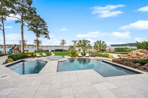 11322 Harbor Breeze Drive Montgomery TX 77356