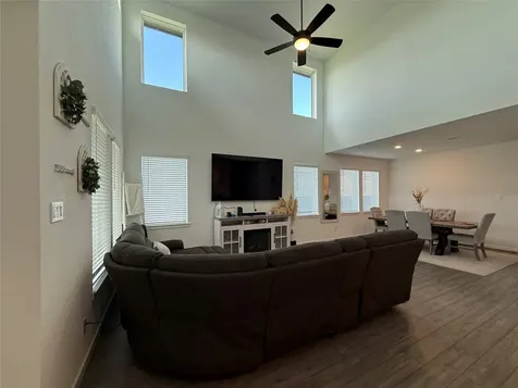 2412 Elliott Shore Lane La Porte TX 77571