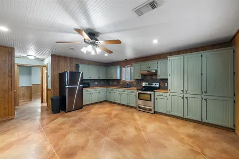 2923 Krenek Road Crosby TX 77532