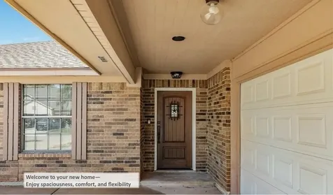 305 Freeman Boulevard West Columbia TX 77486