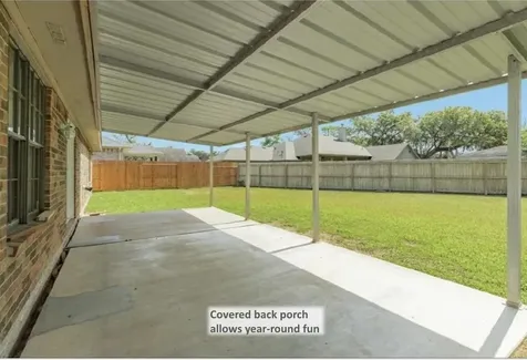 305 Freeman Boulevard West Columbia TX 77486