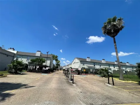 12656 Windsor Village Drive 2656 Houston TX 77071