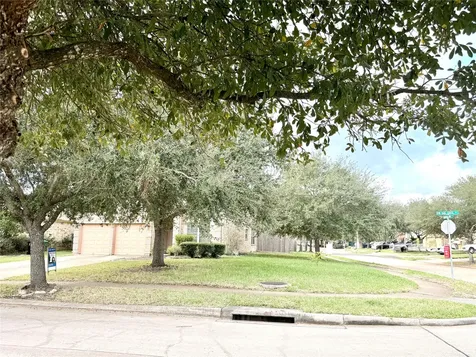 4615 Pin Oak Creek Lane Houston TX 77345