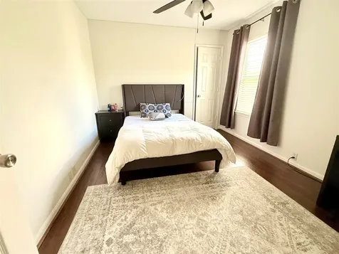 4615 Pin Oak Creek Lane Houston TX 77345