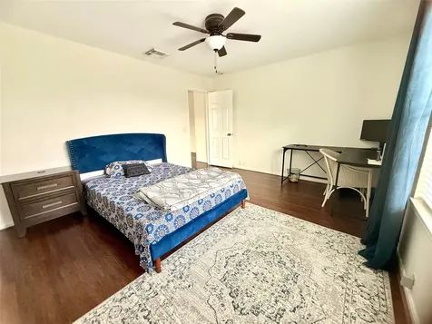 4615 Pin Oak Creek Lane Houston TX 77345