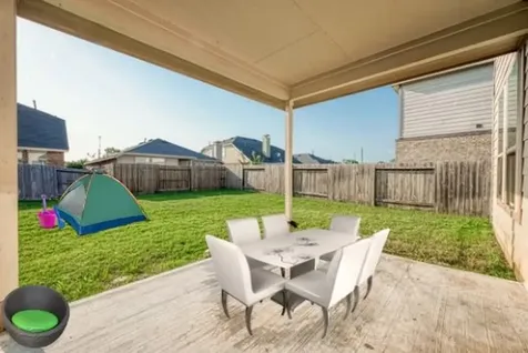 223 Sintra Lake Way Rosenberg TX 77469