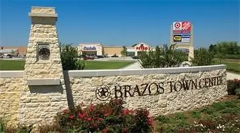 223 Sintra Lake Way Rosenberg TX 77469