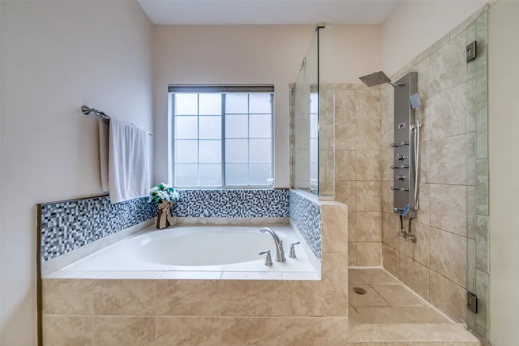 2519 Ox Eye Trail San Antonio TX 78258