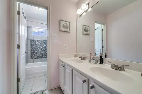 2519 Ox Eye Trail San Antonio TX 78258