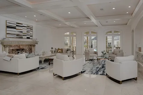 88 W Grand Regency Circle The Woodlands TX 77382