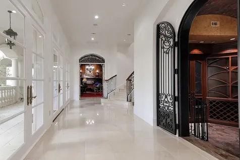 88 W Grand Regency Circle The Woodlands TX 77382