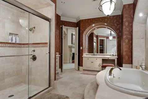 88 W Grand Regency Circle The Woodlands TX 77382