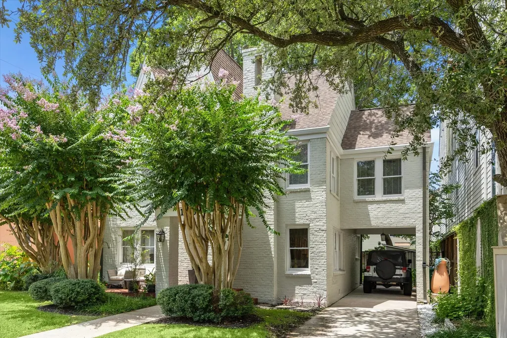 1656 Norfolk Street Houston TX 77006