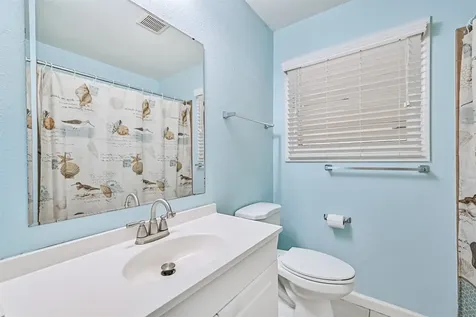 7010 Yucca Drive Galveston TX 77551