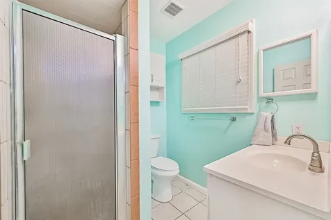 7010 Yucca Drive Galveston TX 77551