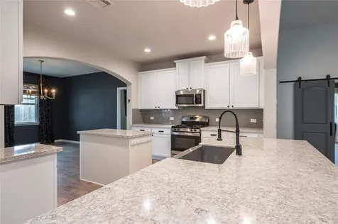 1851 Belle Place Alvin TX 77511