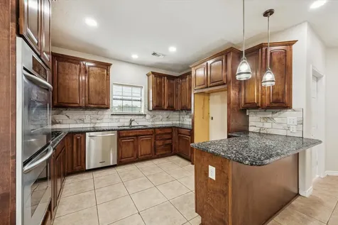 216 Rue Orleans Street Baytown TX 77520