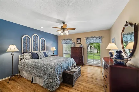 2519 Golden Pond Drive Kingwood TX 77345