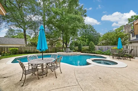 2519 Golden Pond Drive Kingwood TX 77345