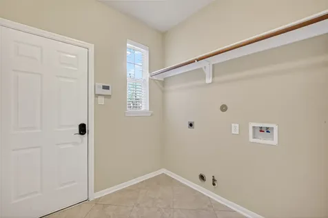 6826 Sorrelwood Lane Sugar Land TX 77479