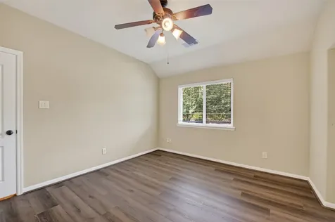 6826 Sorrelwood Lane Sugar Land TX 77479