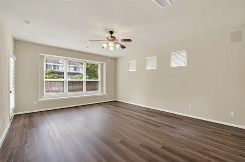 6826 Sorrelwood Lane Sugar Land TX 77479