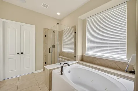 6826 Sorrelwood Lane Sugar Land TX 77479