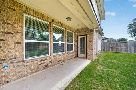 6826 Sorrelwood Lane Sugar Land TX 77479