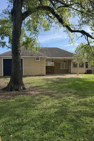 403 4th Street Humble TX 77338