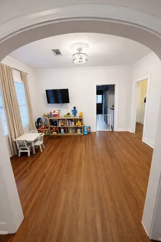 403 4th Street Humble TX 77338