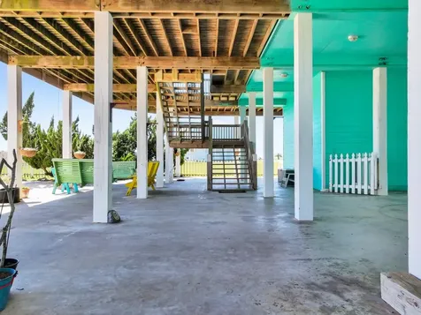 3626 Biscayne Beach Road Port Bolivar TX 77650