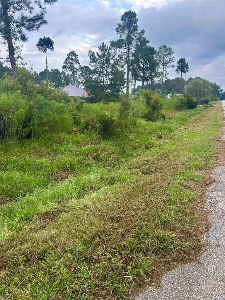 53 Road 5248 Cleveland TX 77327