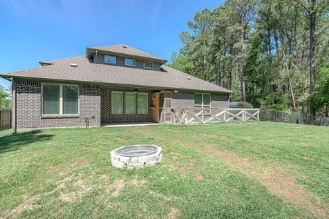 176 Leila Lane New Waverly TX 77358