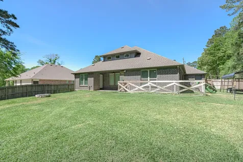 176 Leila Lane New Waverly TX 77358