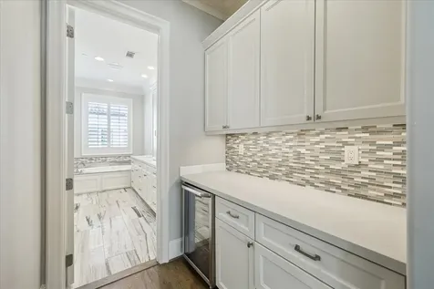 5327 Paseo Caceres Drive Houston TX 77007