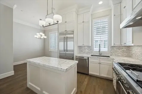 5327 Paseo Caceres Drive Houston TX 77007
