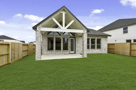 208 Yellow Rosewood Lane New Caney TX 77357