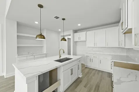 208 Yellow Rosewood Lane New Caney TX 77357