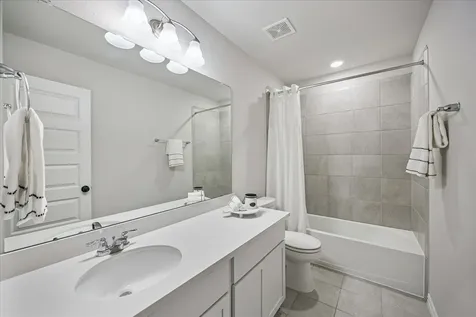 110 Skyshine Court Conroe TX 77304