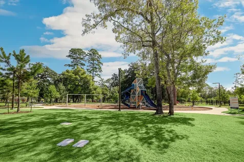 110 Skyshine Court Conroe TX 77304